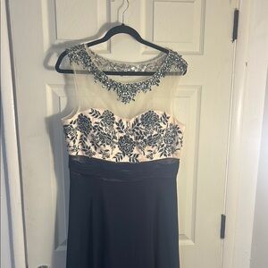 Elegant Blue and White Scoop Neck Prom Dress